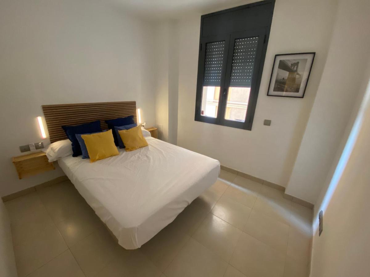 Apartaments Puigcardener 1 Manresa Bagian luar foto